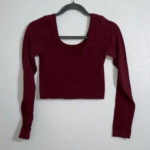 Aeropostale Burgundy Long-Sleeve Scoop Crop Top